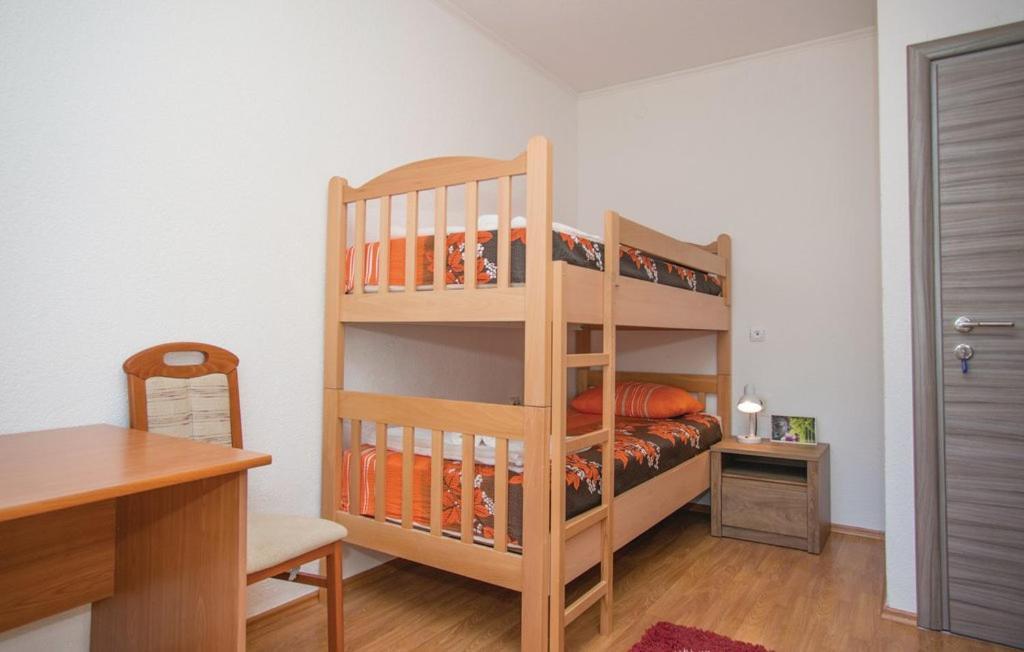 Appartement Vrljika *